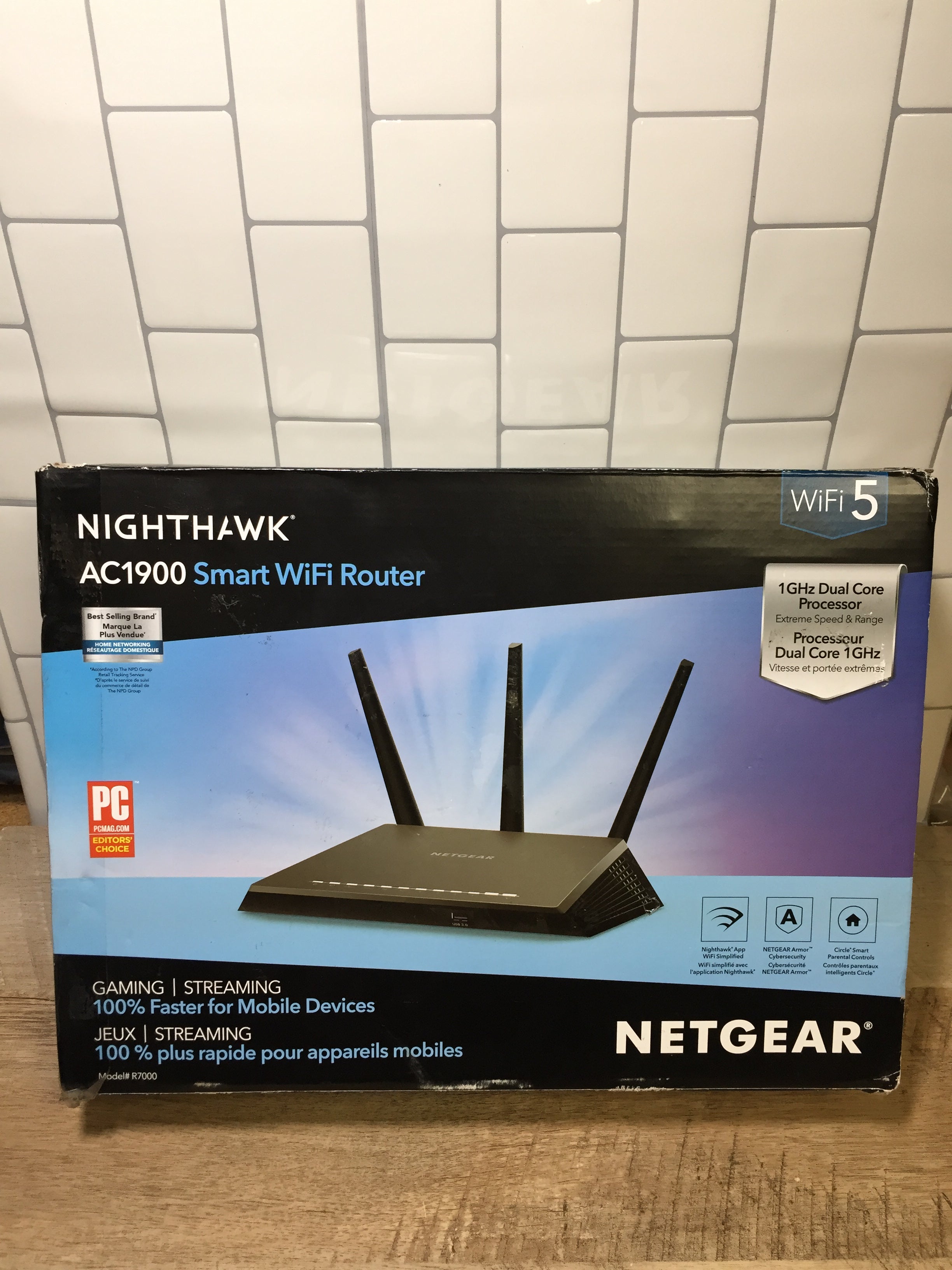 NETGEAR Nighthawk Smart Wi-Fi Router (R7000) - AC1900 Wireless Speed (6979671326903)